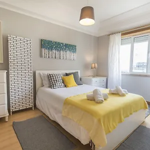 Lovelystay - Charming Marques Flat , Lisboa Portugal